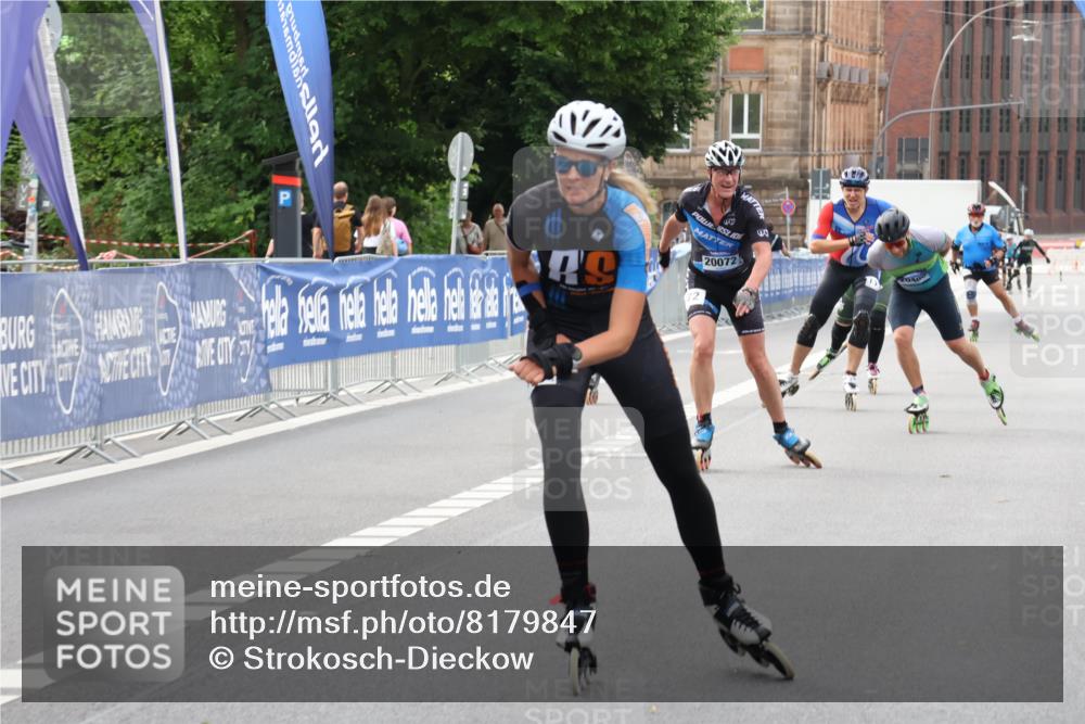29.06.2025 - hella hamburg halbmarathon Strokosch-Dieckow http://msf.ph/oto/8179847 29.06.2025 09:21:29 Ziel 20072, 20108, 20111, 20144, 20302, 20366, 20400, 20540 meine-sportfotos.de