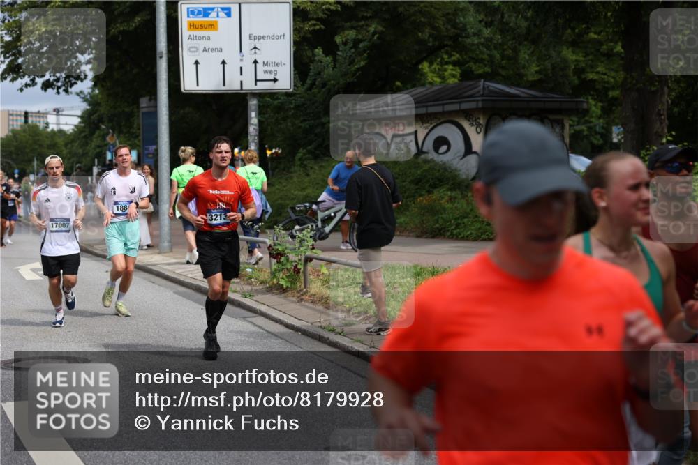 29.06.2025 - hella hamburg halbmarathon Yannick Fuchs http://msf.ph/oto/8179928 29.06.2025 10:42:47 20KM 1086, 1163, 1176, 1537, 1884, 1892, 1914, 2442, 3213, 4711, 5421, 6377, 6923, 7367, 8216, 8889, 8916, 9482, 9638, 9770, 10000, 11451, 11467, 12149, 12534, 12690, 12840, 14192, 14511, 14814, 14990, 15573, 15784, 15917, 15981, 16094, 16269, 17007, 17127, 17395, 17982, 18251, 18815, 18923, 19198 meine-sportfotos.de