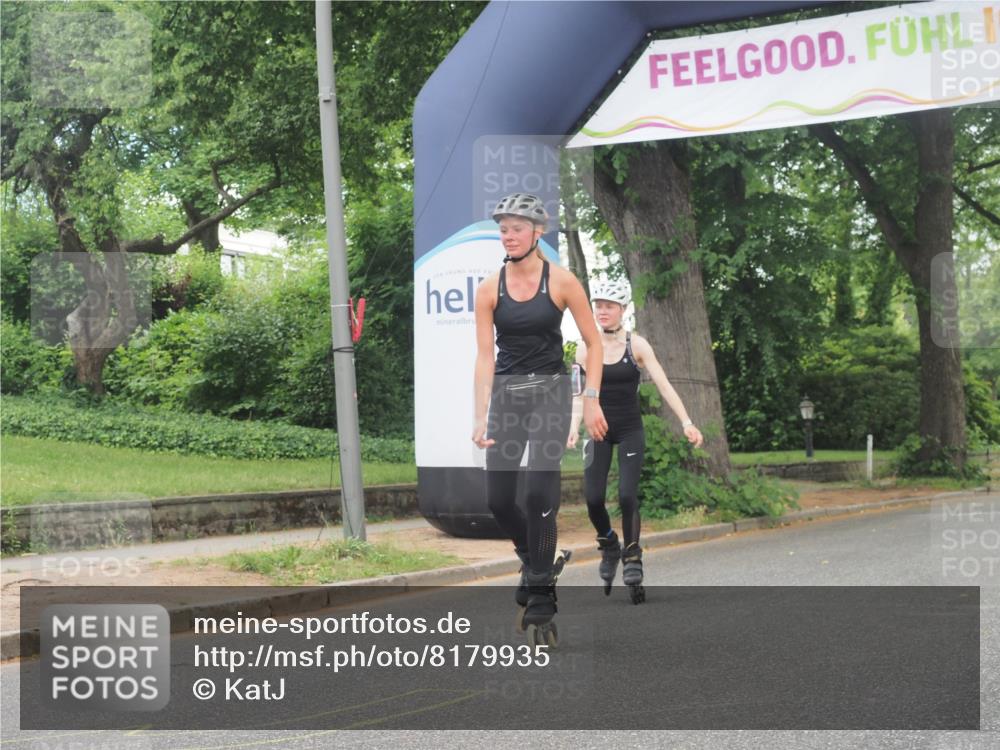 29.06.2025 - hella hamburg halbmarathon KatJ http://msf.ph/oto/8179935 29.06.2025 09:22:25 Zwischen KM18-KM19  meine-sportfotos.de