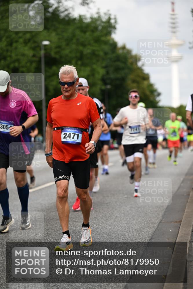 29.06.2025 - hella hamburg halbmarathon Dr. Thomas Lammeyer http://msf.ph/oto/8179950 29.06.2025 10:10:20 Kennedybrücke 1229, 1830, 1842, 1936, 2471, 2624, 3062, 4169, 4542, 5431, 6014, 7741, 8049, 8290, 8744, 8909, 9917, 10214, 10781 meine-sportfotos.de