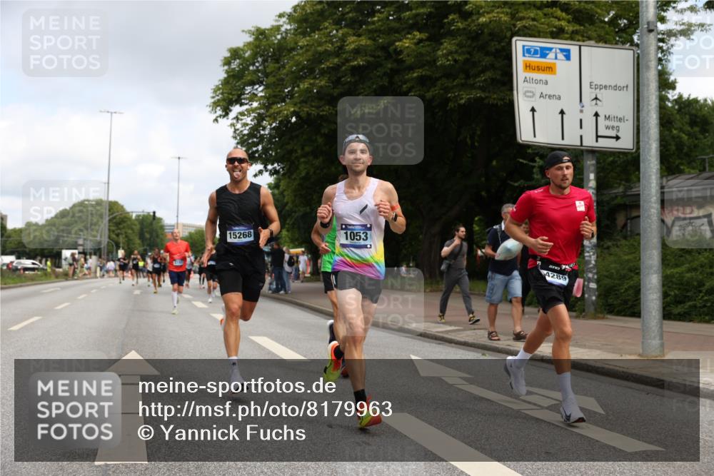 29.06.2025 - hella hamburg halbmarathon Yannick Fuchs http://msf.ph/oto/8179963 29.06.2025 10:28:35 20KM 1053, 1396, 1743, 2243, 2836, 4246, 5193, 8312, 9345, 10865, 11227, 12595, 13066, 13493, 13494, 13618, 14289, 14310, 14784, 15268, 15326, 15887, 16243, 16724, 16755, 17191, 17489, 18099, 18906 meine-sportfotos.de