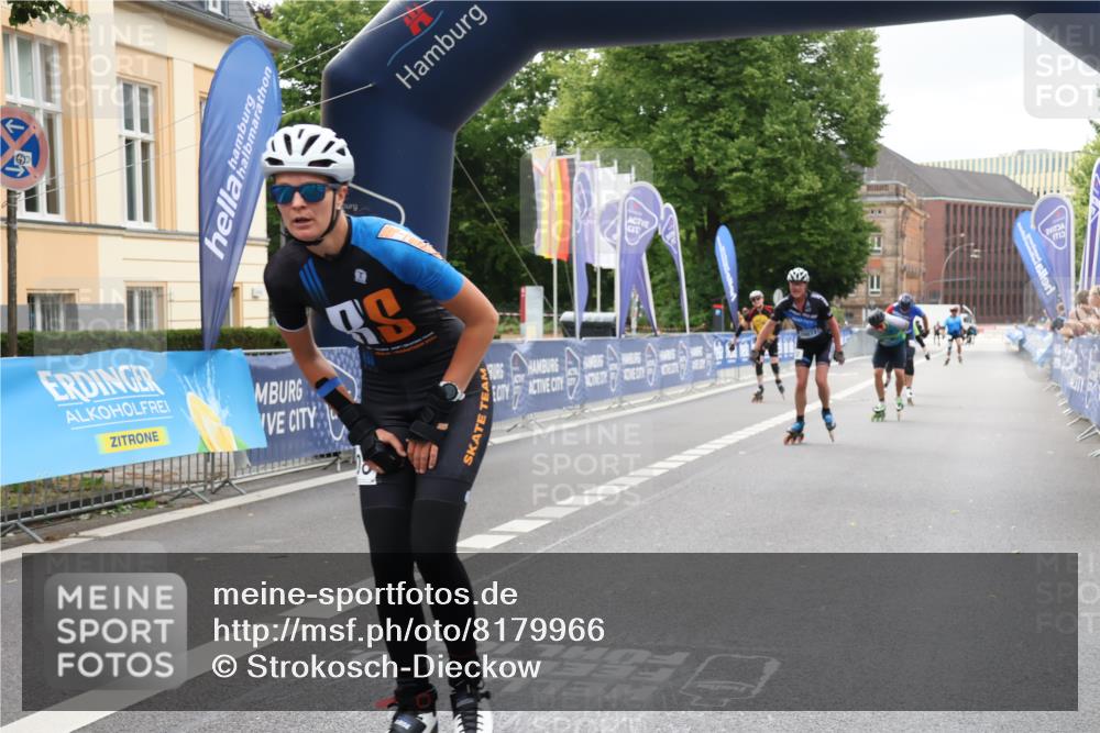 29.06.2025 - hella hamburg halbmarathon Strokosch-Dieckow http://msf.ph/oto/8179966 29.06.2025 09:21:31 Ziel 20072, 20108, 20111, 20144, 20302, 20366, 20400, 20548 meine-sportfotos.de