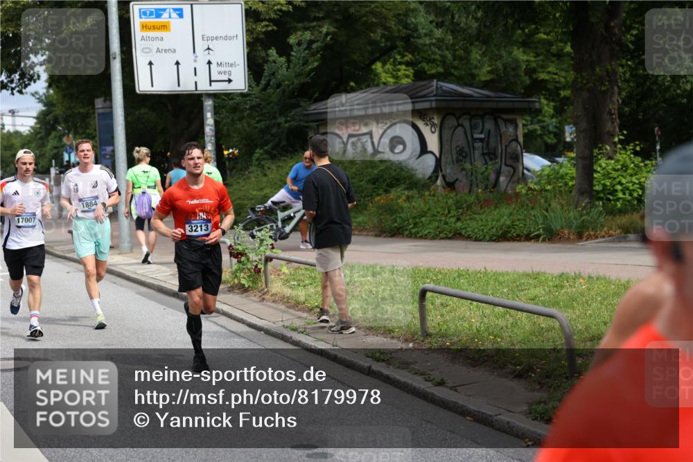 29.06.2025 - hella hamburg halbmarathon Yannick Fuchs http://msf.ph/oto/8179978 29.06.2025 10:42:47 20KM 1086, 1163, 1176, 1537, 1884, 1892, 1914, 2442, 3213, 4711, 5421, 6377, 6923, 7367, 8216, 8889, 8916, 9482, 9638, 9770, 10000, 11451, 11467, 12149, 12534, 12690, 12840, 14192, 14511, 14814, 14990, 15573, 15784, 15917, 15981, 16094, 16269, 17007, 17127, 17395, 17982, 18251, 18815, 18923, 19198 meine-sportfotos.de