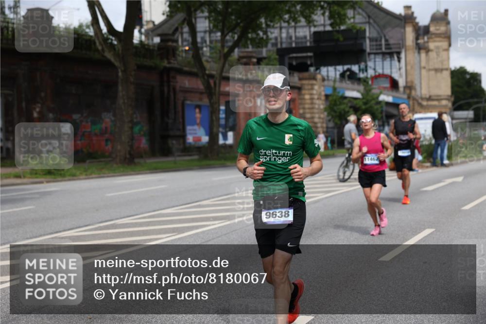 29.06.2025 - hella hamburg halbmarathon Yannick Fuchs http://msf.ph/oto/8180067 29.06.2025 10:42:49 20KM 1086, 1163, 1176, 1537, 1884, 1892, 1914, 2442, 3213, 4711, 5421, 6377, 6389, 6923, 7367, 8216, 8889, 8916, 9348, 9482, 9638, 9770, 10000, 11451, 11467, 12149, 12534, 12690, 12840, 13962, 14033, 14192, 14511, 14814, 14990, 15784, 15917, 15981, 16094, 16269, 17007, 17127, 17395, 17745, 17855, 17982, 18251, 18815, 18923, 19198 meine-sportfotos.de