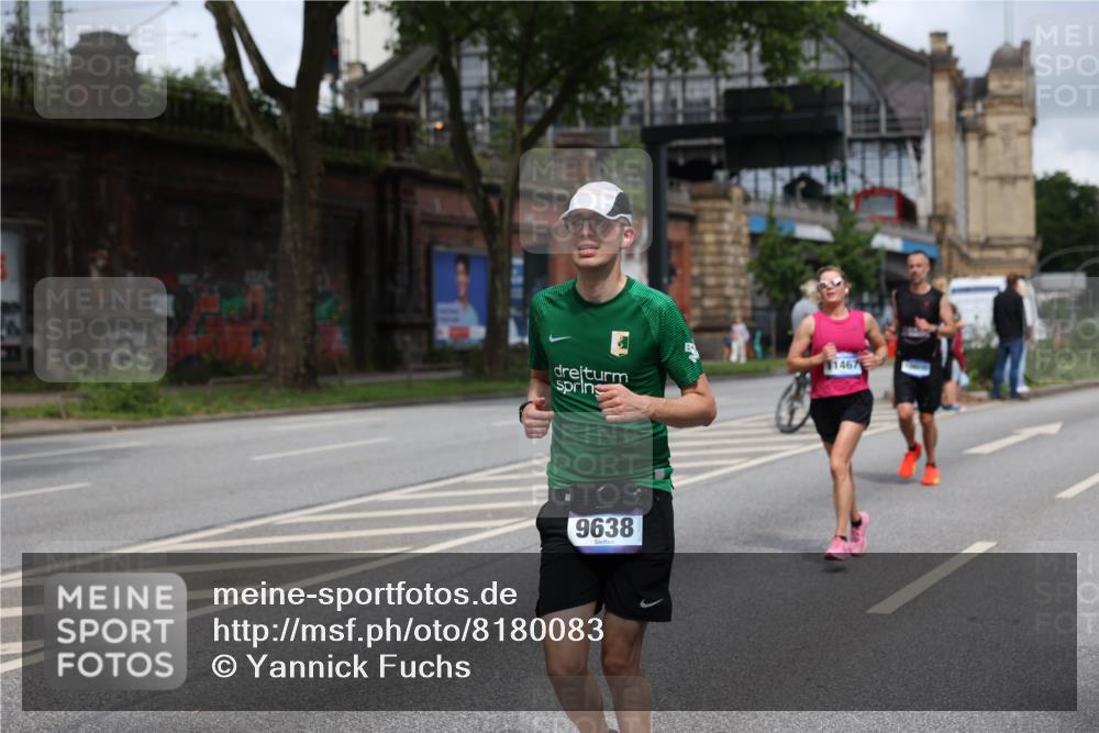 29.06.2025 - hella hamburg halbmarathon Yannick Fuchs http://msf.ph/oto/8180083 29.06.2025 10:42:49 20KM 1086, 1163, 1176, 1537, 1884, 1892, 1914, 2442, 3213, 4711, 5421, 6377, 6389, 6923, 7367, 8216, 8889, 8916, 9348, 9482, 9638, 9770, 10000, 11451, 11467, 12149, 12534, 12690, 12840, 13962, 14033, 14192, 14511, 14814, 14990, 15784, 15917, 15981, 16094, 16269, 17007, 17127, 17395, 17745, 17855, 17982, 18251, 18815, 18923, 19198 meine-sportfotos.de