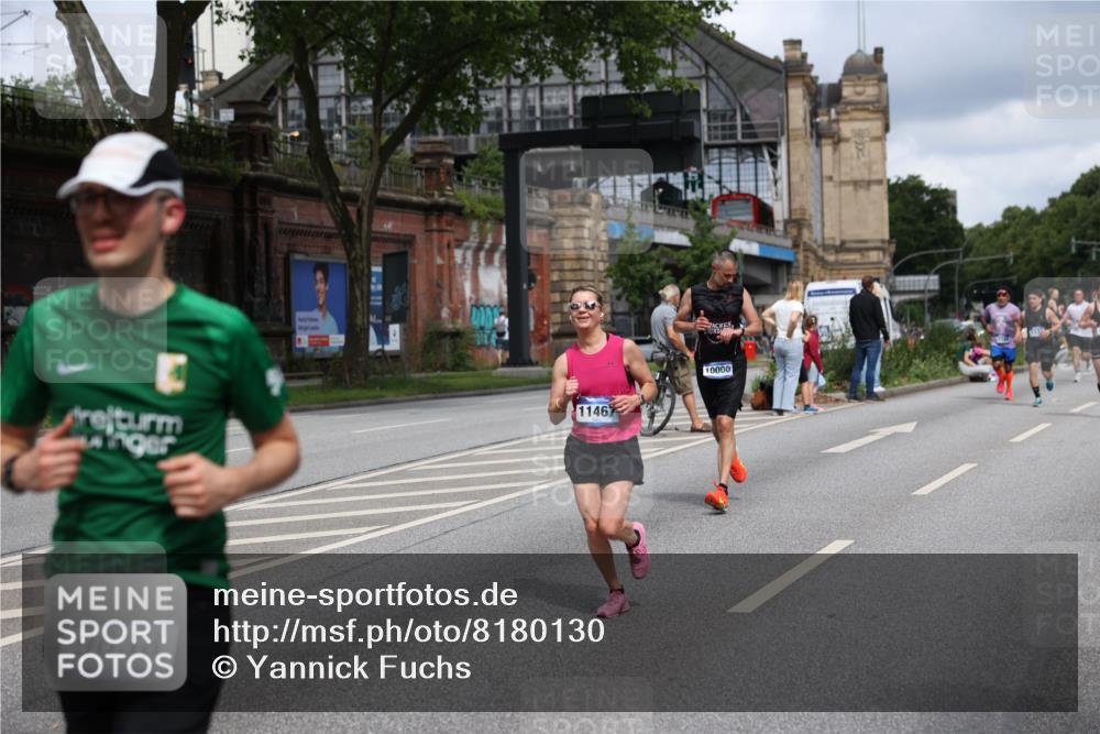 29.06.2025 - hella hamburg halbmarathon Yannick Fuchs http://msf.ph/oto/8180130 29.06.2025 10:42:49 20KM 1086, 1163, 1176, 1537, 1884, 1892, 1914, 2442, 3213, 4711, 5421, 6377, 6389, 6923, 7367, 8216, 8889, 8916, 9348, 9482, 9638, 9770, 10000, 11451, 11467, 12149, 12534, 12690, 12840, 13962, 14033, 14192, 14511, 14814, 14990, 15784, 15917, 15981, 16094, 16269, 17007, 17127, 17395, 17745, 17855, 17982, 18251, 18815, 18923, 19198 meine-sportfotos.de