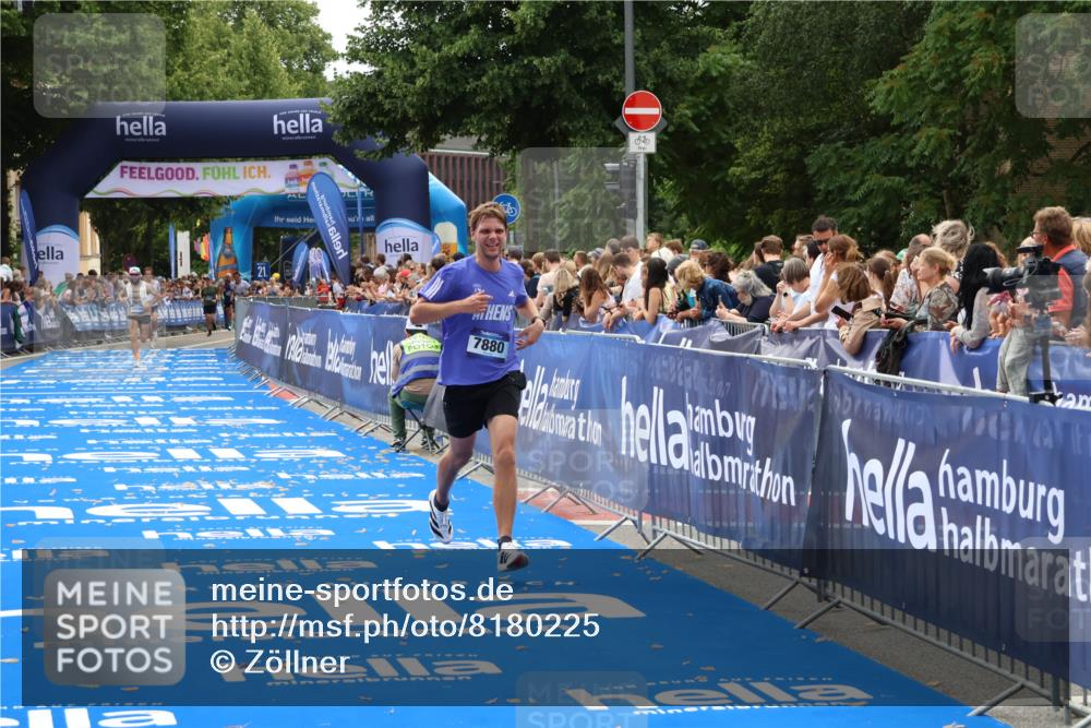 29.06.2025 - hella hamburg halbmarathon Zöllner http://msf.ph/oto/8180225 29.06.2025 10:30:58 Ziel 7880, 16508 meine-sportfotos.de