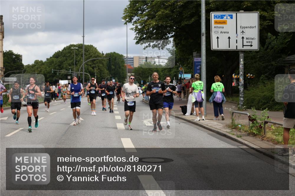 29.06.2025 - hella hamburg halbmarathon Yannick Fuchs http://msf.ph/oto/8180271 29.06.2025 10:42:52 20KM 1086, 1163, 1176, 1537, 1884, 1892, 2442, 3213, 3985, 4711, 5421, 6389, 6923, 8889, 8916, 9348, 9638, 9770, 10000, 11451, 11467, 12149, 12534, 12690, 12840, 13962, 14033, 14192, 14511, 14990, 15784, 15917, 15981, 16094, 16269, 17007, 17127, 17395, 17745, 17855, 17982, 18251, 18598, 18815, 18923 meine-sportfotos.de