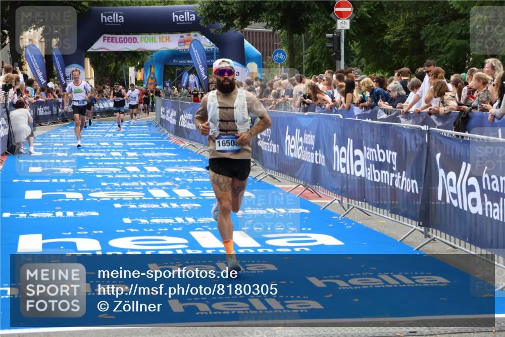 29.06.2025 - hella hamburg halbmarathon Zöllner http://msf.ph/oto/8180305 29.06.2025 10:31:06 Ziel 5826, 10929, 16508 meine-sportfotos.de