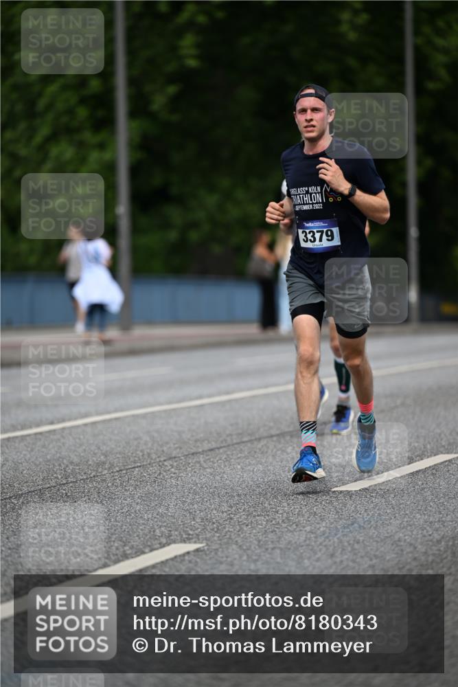 29.06.2025 - hella hamburg halbmarathon Dr. Thomas Lammeyer http://msf.ph/oto/8180343 29.06.2025 09:47:10 Kennedybrücke 1122, 1953, 2483, 3189, 3379, 5308, 9079, 9804, 10351, 11150 meine-sportfotos.de