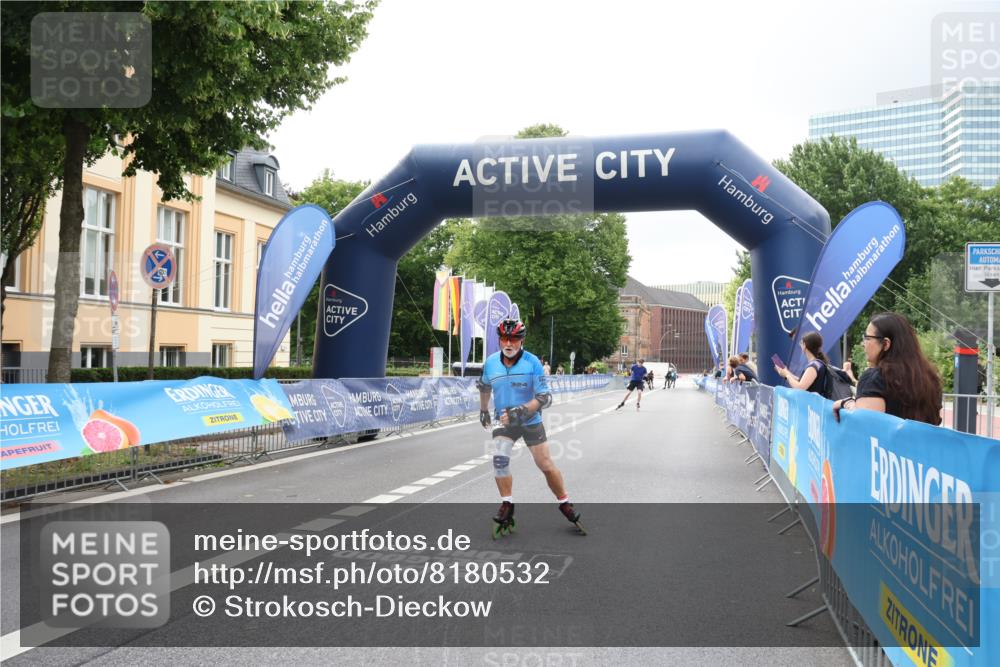 29.06.2025 - hella hamburg halbmarathon Strokosch-Dieckow http://msf.ph/oto/8180532 29.06.2025 09:21:40 Ziel 20302, 20352, 20548 meine-sportfotos.de