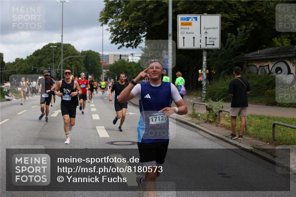 29.06.2025 - hella hamburg halbmarathon Yannick Fuchs http://msf.ph/oto/8180573 29.06.2025 10:42:57 20KM 1163, 1176, 1537, 1884, 1892, 2260, 3213, 3985, 4711, 4847, 4890, 5421, 6389, 6923, 8889, 9348, 9661, 9770, 10000, 11451, 11467, 12149, 12534, 12690, 12840, 13009, 13183, 13450, 13962, 14033, 14192, 14511, 14990, 15384, 15784, 15917, 15981, 16592, 17007, 17127, 17395, 17745, 17855, 17982, 18251, 18598, 18815, 18887 meine-sportfotos.de