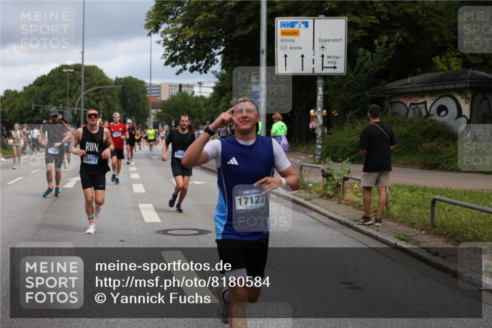 29.06.2025 - hella hamburg halbmarathon Yannick Fuchs http://msf.ph/oto/8180584 29.06.2025 10:42:57 20KM 1163, 1176, 1537, 1884, 1892, 2260, 3213, 3985, 4711, 4847, 4890, 5421, 6389, 6923, 8889, 9348, 9661, 9770, 10000, 11451, 11467, 12149, 12534, 12690, 12840, 13009, 13183, 13450, 13962, 14033, 14192, 14511, 14990, 15384, 15784, 15917, 15981, 16592, 17007, 17127, 17395, 17745, 17855, 17982, 18251, 18598, 18815, 18887 meine-sportfotos.de