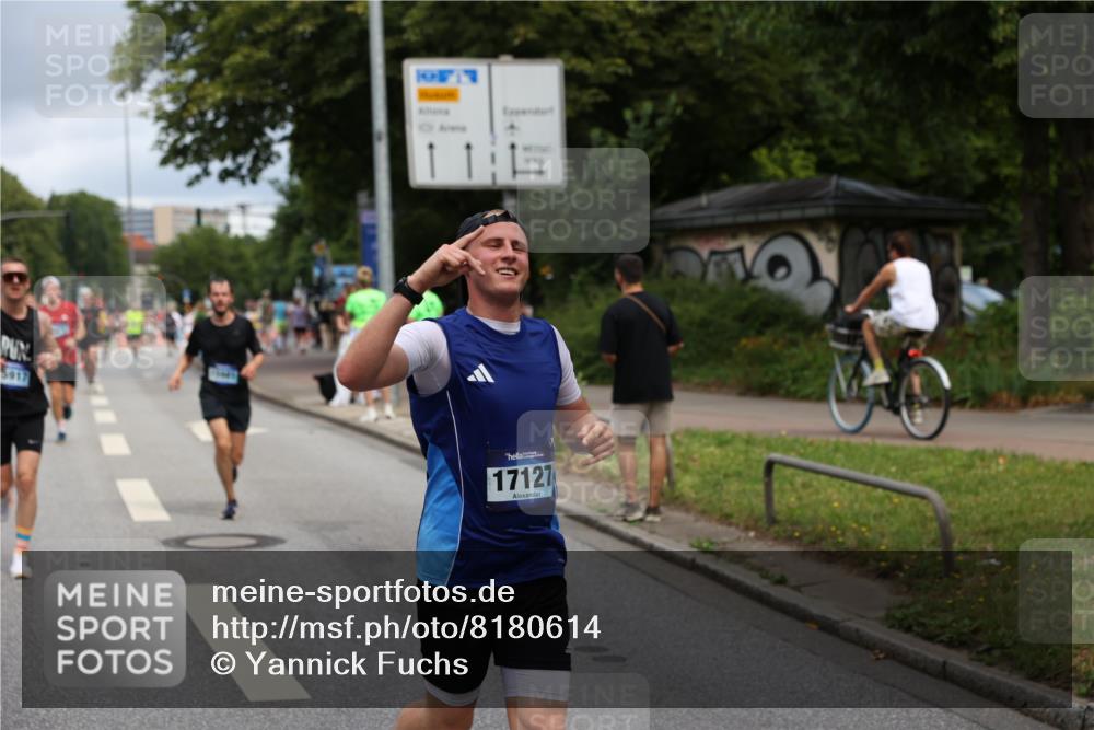 29.06.2025 - hella hamburg halbmarathon Yannick Fuchs http://msf.ph/oto/8180614 29.06.2025 10:42:57 20KM 1163, 1176, 1537, 1884, 1892, 2260, 3213, 3985, 4711, 4847, 4890, 5421, 6389, 6923, 8889, 9348, 9661, 9770, 10000, 11451, 11467, 12149, 12534, 12690, 12840, 13009, 13183, 13450, 13962, 14033, 14192, 14511, 14990, 15384, 15784, 15917, 15981, 16592, 17007, 17127, 17395, 17745, 17855, 17982, 18251, 18598, 18815, 18887 meine-sportfotos.de