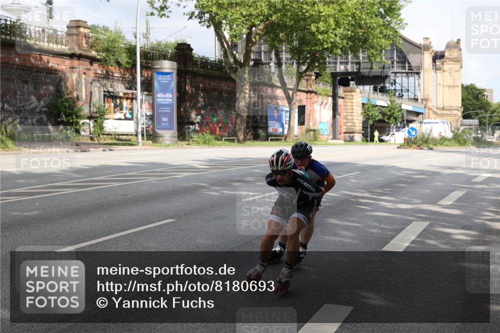 29.06.2025 - hella hamburg halbmarathon Yannick Fuchs http://msf.ph/oto/8180693 29.06.2025 09:07:28 20KM 1, 1 meine-sportfotos.de