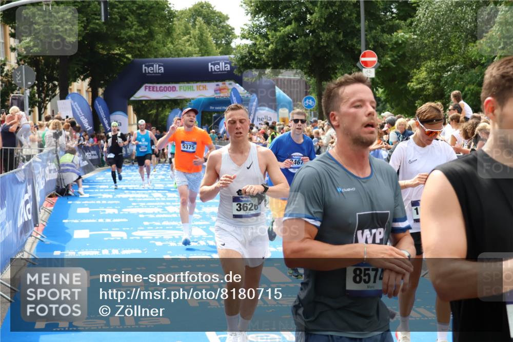 29.06.2025 - hella hamburg halbmarathon Zöllner http://msf.ph/oto/8180715 29.06.2025 10:40:05 Ziel 2826, 3626, 5050, 5375, 6080, 8467, 12091, 13514, 15421, 15424, 17973 meine-sportfotos.de