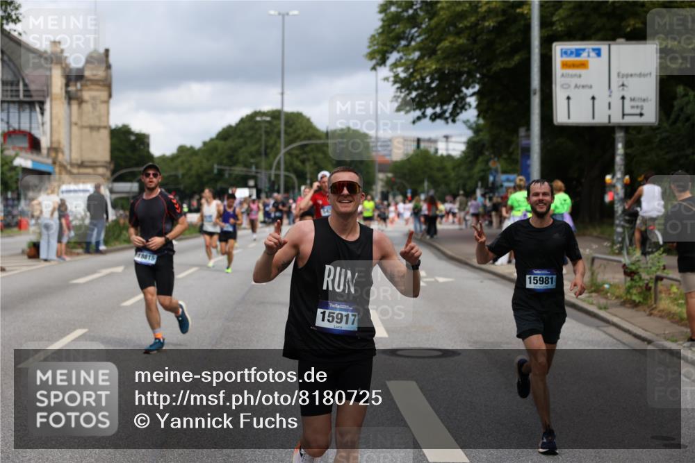 29.06.2025 - hella hamburg halbmarathon Yannick Fuchs http://msf.ph/oto/8180725 29.06.2025 10:42:58 20KM 1163, 1176, 1537, 1892, 2260, 3985, 4711, 4847, 4890, 5421, 6389, 6923, 8889, 9348, 9661, 9770, 10000, 11451, 12149, 12534, 12690, 12840, 13009, 13183, 13450, 13962, 14033, 14192, 14511, 14990, 15384, 15784, 15917, 15981, 16592, 17127, 17395, 17745, 17855, 17982, 18251, 18598, 18815, 18887 meine-sportfotos.de