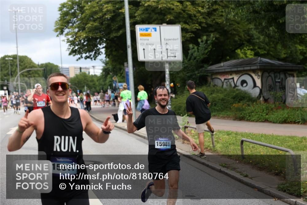 29.06.2025 - hella hamburg halbmarathon Yannick Fuchs http://msf.ph/oto/8180764 29.06.2025 10:42:59 20KM 1163, 1176, 1537, 1892, 2260, 3985, 4711, 4847, 4890, 5421, 6389, 6923, 8889, 9348, 9661, 9770, 10000, 11451, 12149, 12534, 12690, 12840, 13009, 13183, 13450, 13962, 14033, 14192, 14511, 14990, 15384, 15784, 15917, 15981, 16592, 17127, 17395, 17745, 17855, 17982, 18251, 18598, 18815, 18887 meine-sportfotos.de