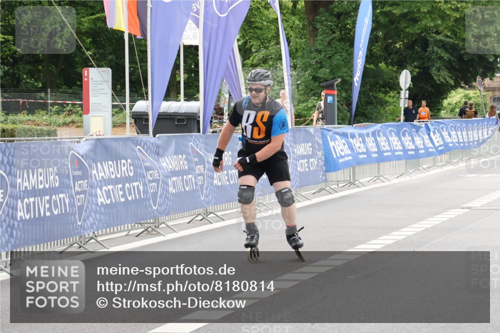 29.06.2025 - hella hamburg halbmarathon Strokosch-Dieckow http://msf.ph/oto/8180814 29.06.2025 09:21:48 Ziel 20067, 20068, 20070, 20352 meine-sportfotos.de