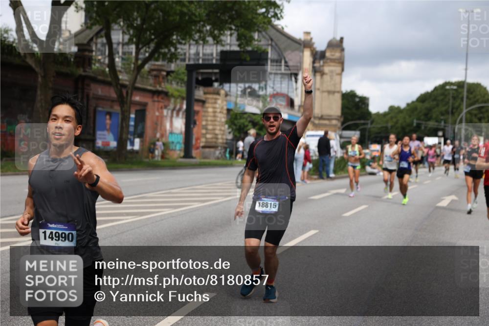 29.06.2025 - hella hamburg halbmarathon Yannick Fuchs http://msf.ph/oto/8180857 29.06.2025 10:42:59 20KM 1163, 1176, 1537, 1892, 2260, 3985, 4711, 4847, 4890, 5421, 6389, 6923, 8889, 9348, 9661, 9770, 10000, 11451, 12149, 12534, 12690, 12840, 13009, 13183, 13450, 13962, 14033, 14192, 14511, 14990, 15384, 15784, 15917, 15981, 16592, 17127, 17395, 17745, 17855, 17982, 18251, 18598, 18815, 18887 meine-sportfotos.de