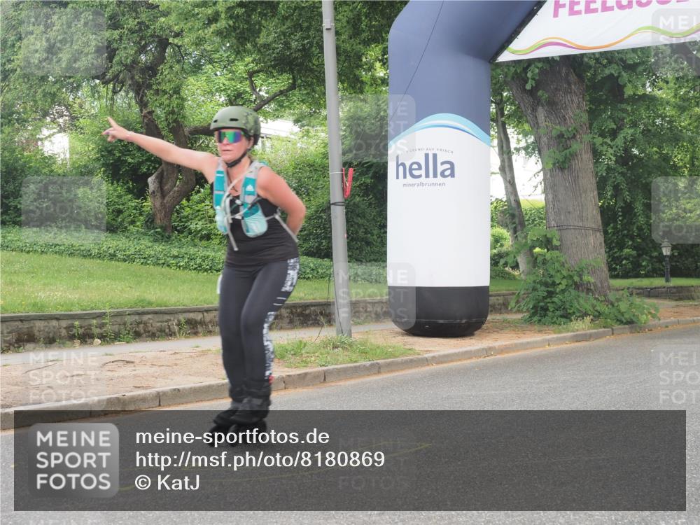 29.06.2025 - hella hamburg halbmarathon KatJ http://msf.ph/oto/8180869 29.06.2025 09:22:52 Zwischen KM18-KM19  meine-sportfotos.de