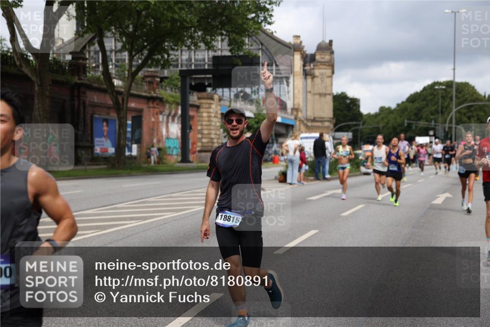 29.06.2025 - hella hamburg halbmarathon Yannick Fuchs http://msf.ph/oto/8180891 29.06.2025 10:43:00 20KM 1163, 1176, 1537, 1892, 2260, 3985, 4711, 4847, 4890, 5421, 6389, 6923, 8889, 9348, 9661, 9770, 11451, 12149, 12534, 12690, 12840, 13009, 13183, 13450, 13962, 14033, 14192, 14511, 14990, 15384, 15784, 15894, 15917, 15981, 16592, 17127, 17395, 17745, 17855, 17982, 18251, 18598, 18815, 18887 meine-sportfotos.de