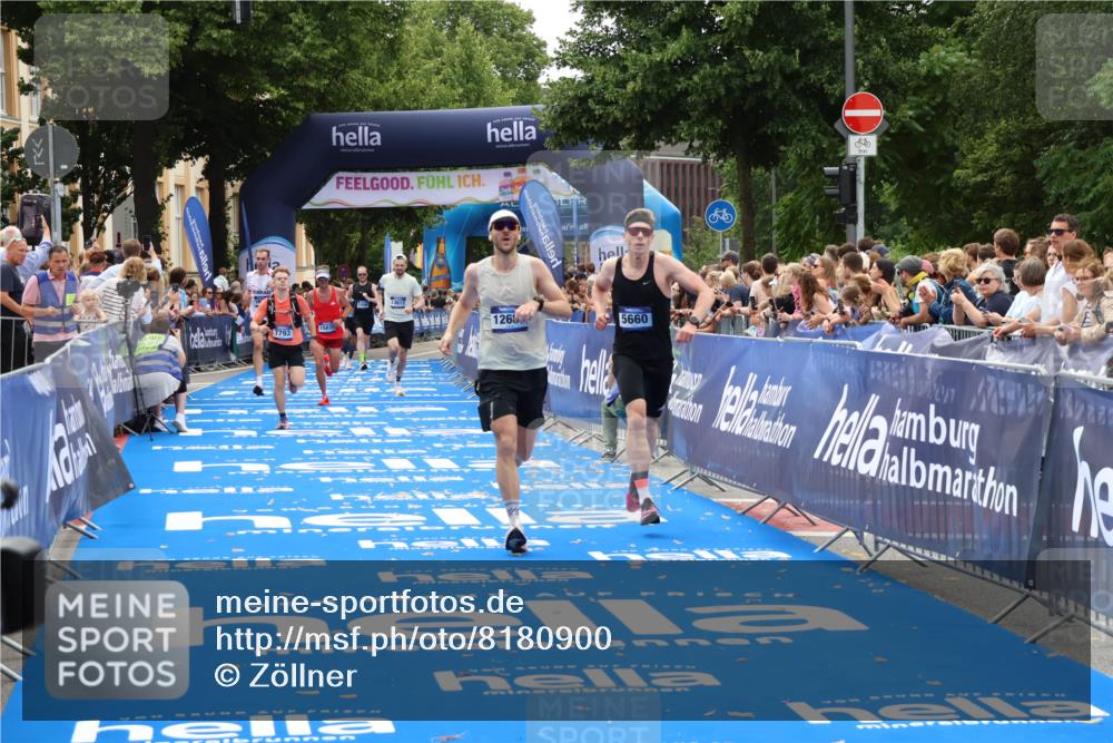 29.06.2025 - hella hamburg halbmarathon Zöllner http://msf.ph/oto/8180900 29.06.2025 10:31:39 Ziel 5660, 7793, 12681, 13606, 13617, 15835 meine-sportfotos.de