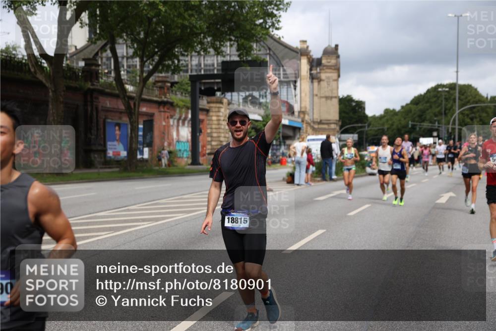 29.06.2025 - hella hamburg halbmarathon Yannick Fuchs http://msf.ph/oto/8180901 29.06.2025 10:43:00 20KM 1163, 1176, 1537, 1892, 2260, 3985, 4711, 4847, 4890, 5421, 6389, 6923, 8889, 9348, 9661, 9770, 11451, 12149, 12534, 12690, 12840, 13009, 13183, 13450, 13962, 14033, 14192, 14511, 14990, 15384, 15784, 15894, 15917, 15981, 16592, 17127, 17395, 17745, 17855, 17982, 18251, 18598, 18815, 18887 meine-sportfotos.de