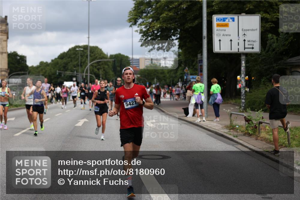 29.06.2025 - hella hamburg halbmarathon Yannick Fuchs http://msf.ph/oto/8180960 29.06.2025 10:43:01 20KM 1163, 1176, 1537, 1892, 2260, 3985, 4711, 4847, 4890, 5421, 6389, 6923, 8302, 8889, 9348, 9661, 9770, 10053, 10860, 11451, 11679, 12149, 12534, 12690, 12840, 13009, 13183, 13450, 13962, 14033, 14192, 14511, 14990, 15384, 15784, 15894, 15917, 15981, 16592, 17127, 17395, 17745, 17855, 17982, 18251, 18598, 18815, 18887 meine-sportfotos.de