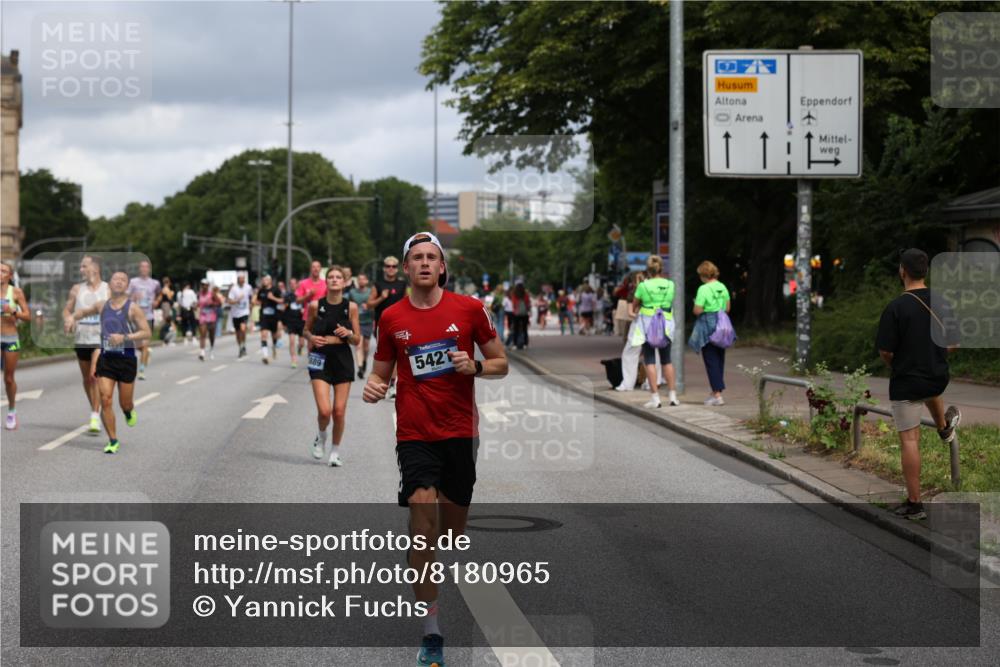 29.06.2025 - hella hamburg halbmarathon Yannick Fuchs http://msf.ph/oto/8180965 29.06.2025 10:43:01 20KM 1163, 1176, 1537, 1892, 2260, 3985, 4711, 4847, 4890, 5421, 6389, 6923, 8302, 8889, 9348, 9661, 9770, 10053, 10860, 11451, 11679, 12149, 12534, 12690, 12840, 13009, 13183, 13450, 13962, 14033, 14192, 14511, 14990, 15384, 15784, 15894, 15917, 15981, 16592, 17127, 17395, 17745, 17855, 17982, 18251, 18598, 18815, 18887 meine-sportfotos.de