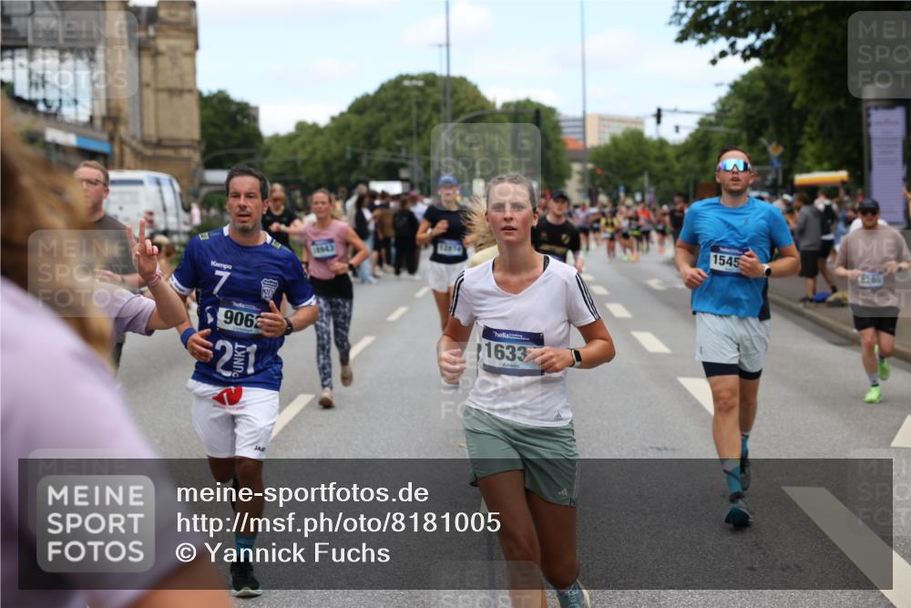29.06.2025 - hella hamburg halbmarathon Yannick Fuchs http://msf.ph/oto/8181005 29.06.2025 11:20:48 20KM 1187, 1444, 2249, 2414, 2959, 3185, 3579, 3825, 3826, 4350, 5061, 5838, 6347, 6598, 6951, 7266, 7348, 7772, 8286, 9062, 9256, 9807, 10039, 12305, 12381, 12395, 12844, 12874, 13820, 13984, 14105, 14155, 14906, 15102, 15153, 15456, 15481, 16107, 16182, 16331, 16457, 16541, 16662, 16735, 16920, 17068, 18070, 18071, 18322, 18507, 18769, 18943, 19012 meine-sportfotos.de
