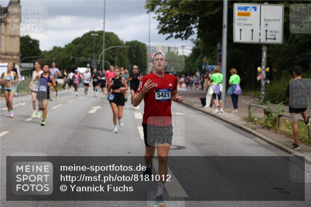 29.06.2025 - hella hamburg halbmarathon Yannick Fuchs http://msf.ph/oto/8181012 29.06.2025 10:43:01 20KM 1163, 1176, 1537, 1892, 2260, 3985, 4711, 4847, 4890, 5421, 6389, 6923, 8302, 8889, 9348, 9661, 9770, 10053, 10860, 11451, 11679, 12149, 12534, 12690, 12840, 13009, 13183, 13450, 13962, 14033, 14192, 14511, 14990, 15384, 15784, 15894, 15917, 15981, 16592, 17127, 17395, 17745, 17855, 17982, 18251, 18598, 18815, 18887 meine-sportfotos.de