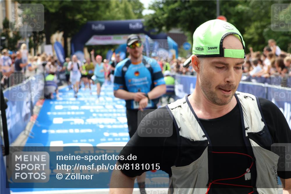 29.06.2025 - hella hamburg halbmarathon Zöllner http://msf.ph/oto/8181015 29.06.2025 10:40:13 Ziel 3547, 4381, 5007, 5409, 5410, 5508, 5916, 7495, 8465, 8933, 10968, 11731, 12704, 13667, 15424, 18979 meine-sportfotos.de