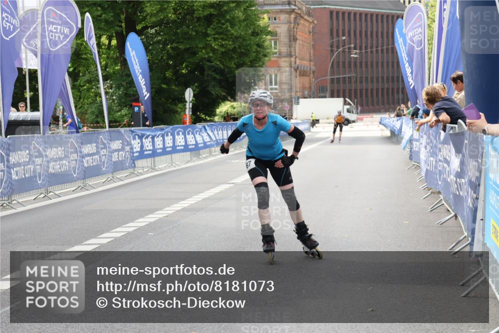 29.06.2025 - hella hamburg halbmarathon Strokosch-Dieckow http://msf.ph/oto/8181073 29.06.2025 09:21:57 Ziel 20067, 20276 meine-sportfotos.de