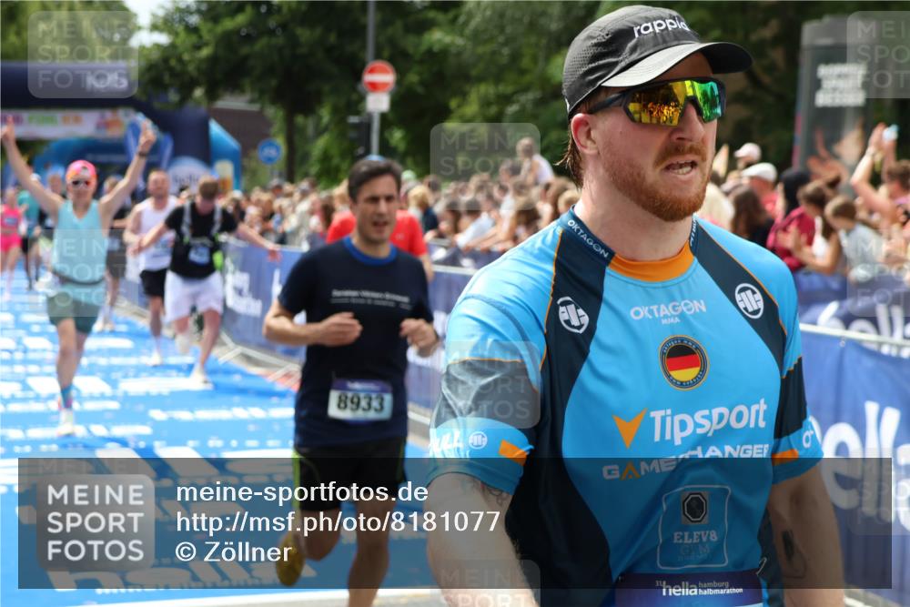 29.06.2025 - hella hamburg halbmarathon Zöllner http://msf.ph/oto/8181077 29.06.2025 10:40:15 Ziel 3547, 4381, 5007, 5409, 5410, 5508, 5803, 5916, 7495, 8465, 8933, 10968, 11731, 12704, 13667, 14699, 18614, 18979 meine-sportfotos.de