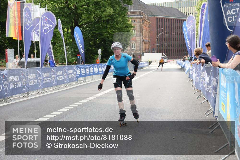29.06.2025 - hella hamburg halbmarathon Strokosch-Dieckow http://msf.ph/oto/8181088 29.06.2025 09:21:57 Ziel 20067, 20276 meine-sportfotos.de
