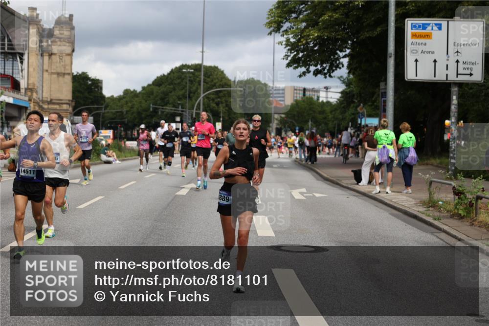 29.06.2025 - hella hamburg halbmarathon Yannick Fuchs http://msf.ph/oto/8181101 29.06.2025 10:43:03 20KM 1163, 1176, 1452, 1537, 1892, 2260, 3985, 4183, 4185, 4847, 4890, 5421, 6389, 8302, 8889, 9348, 9661, 9770, 10053, 10860, 11451, 11679, 12149, 12534, 12690, 13009, 13183, 13450, 13962, 14033, 14192, 14511, 14990, 15384, 15784, 15857, 15894, 15917, 15981, 16592, 17127, 17395, 17745, 17855, 17982, 18598, 18815, 18873, 18887 meine-sportfotos.de