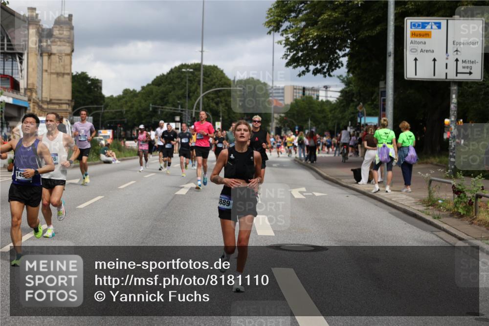 29.06.2025 - hella hamburg halbmarathon Yannick Fuchs http://msf.ph/oto/8181110 29.06.2025 10:43:03 20KM 1163, 1176, 1452, 1537, 1892, 2260, 3985, 4183, 4185, 4847, 4890, 5421, 6389, 8302, 8889, 9348, 9661, 9770, 10053, 10860, 11451, 11679, 12149, 12534, 12690, 13009, 13183, 13450, 13962, 14033, 14192, 14511, 14990, 15384, 15784, 15857, 15894, 15917, 15981, 16592, 17127, 17395, 17745, 17855, 17982, 18598, 18815, 18873, 18887 meine-sportfotos.de