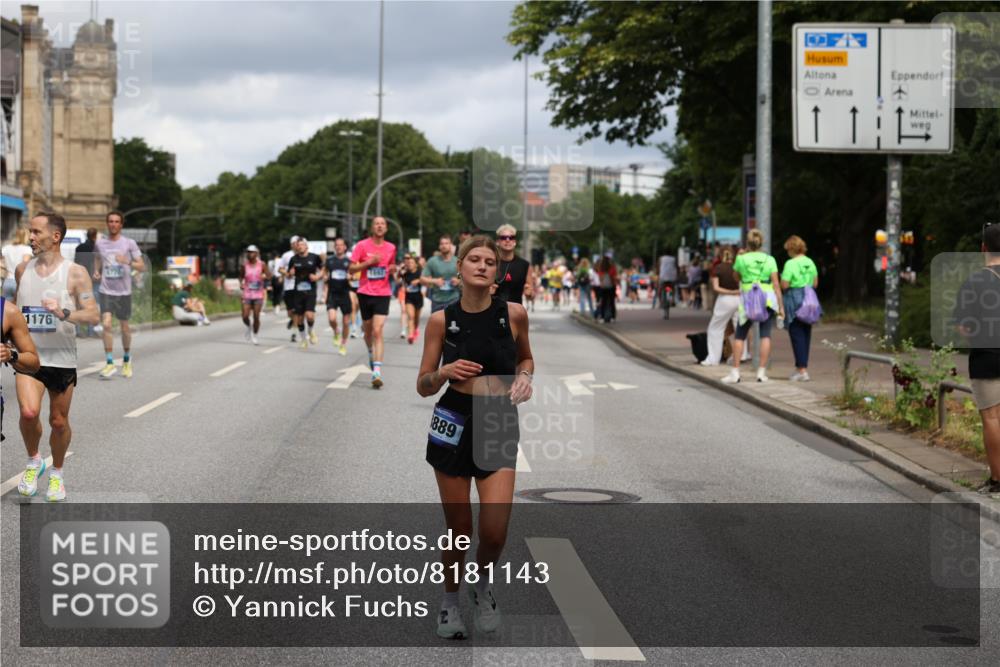 29.06.2025 - hella hamburg halbmarathon Yannick Fuchs http://msf.ph/oto/8181143 29.06.2025 10:43:03 20KM 1163, 1176, 1452, 1537, 1892, 2260, 3985, 4183, 4185, 4847, 4890, 5421, 6389, 8302, 8889, 9348, 9661, 9770, 10053, 10860, 11451, 11679, 12149, 12534, 12690, 13009, 13183, 13450, 13962, 14033, 14192, 14511, 14990, 15384, 15784, 15857, 15894, 15917, 15981, 16592, 17127, 17395, 17745, 17855, 17982, 18598, 18815, 18873, 18887 meine-sportfotos.de