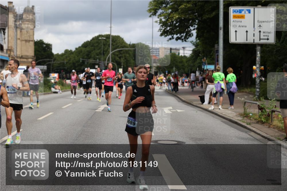 29.06.2025 - hella hamburg halbmarathon Yannick Fuchs http://msf.ph/oto/8181149 29.06.2025 10:43:03 20KM 1163, 1176, 1452, 1537, 1892, 2260, 3985, 4183, 4185, 4847, 4890, 5421, 6389, 8302, 8889, 9348, 9661, 9770, 10053, 10860, 11451, 11679, 12149, 12534, 12690, 13009, 13183, 13450, 13962, 14033, 14192, 14511, 14990, 15384, 15784, 15857, 15894, 15917, 15981, 16592, 17127, 17395, 17745, 17855, 17982, 18598, 18815, 18873, 18887 meine-sportfotos.de