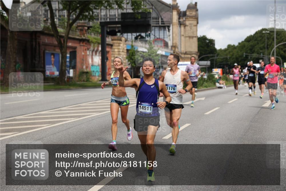 29.06.2025 - hella hamburg halbmarathon Yannick Fuchs http://msf.ph/oto/8181158 29.06.2025 10:43:04 20KM 1163, 1176, 1452, 1892, 2260, 3985, 4183, 4185, 4847, 4890, 5421, 6389, 8302, 8889, 9348, 9661, 9770, 10053, 10859, 10860, 11451, 11679, 12533, 12534, 12690, 13009, 13183, 13269, 13450, 13962, 14033, 14192, 14511, 14990, 15384, 15784, 15857, 15894, 15917, 15981, 16592, 17395, 17745, 17855, 17982, 18598, 18815, 18873, 18887 meine-sportfotos.de