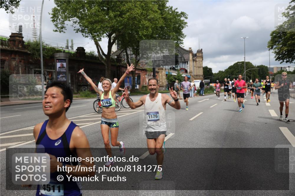 29.06.2025 - hella hamburg halbmarathon Yannick Fuchs http://msf.ph/oto/8181275 29.06.2025 10:43:05 20KM 1163, 1176, 1452, 1892, 2260, 3985, 4183, 4185, 4847, 4890, 5421, 6389, 8302, 8889, 9348, 9661, 9770, 10053, 10859, 10860, 11451, 11679, 12533, 12534, 12690, 13009, 13183, 13269, 13450, 13962, 14033, 14192, 14511, 15384, 15784, 15857, 15894, 15981, 16369, 16592, 17395, 17632, 17745, 17855, 17982, 18598, 18815, 18873, 18887 meine-sportfotos.de