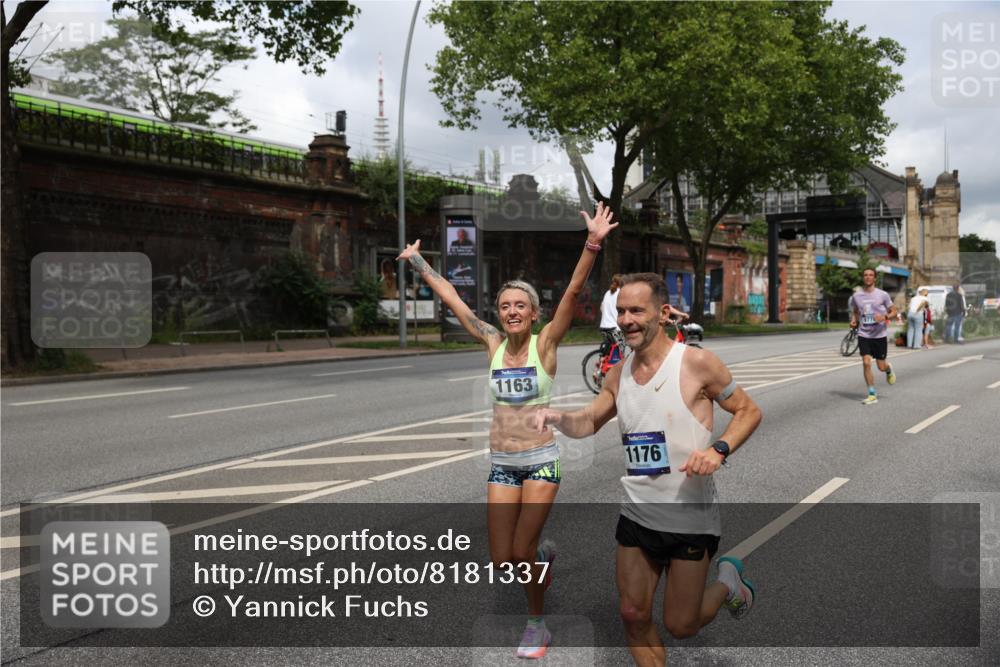 29.06.2025 - hella hamburg halbmarathon Yannick Fuchs http://msf.ph/oto/8181337 29.06.2025 10:43:05 20KM 1163, 1176, 1452, 1892, 2260, 3985, 4183, 4185, 4847, 4890, 5421, 6389, 8302, 8889, 9348, 9661, 9770, 10053, 10859, 10860, 11451, 11679, 12533, 12534, 12690, 13009, 13183, 13269, 13450, 13962, 14033, 14192, 14511, 15384, 15784, 15857, 15894, 15981, 16369, 16592, 17395, 17632, 17745, 17855, 17982, 18598, 18815, 18873, 18887 meine-sportfotos.de
