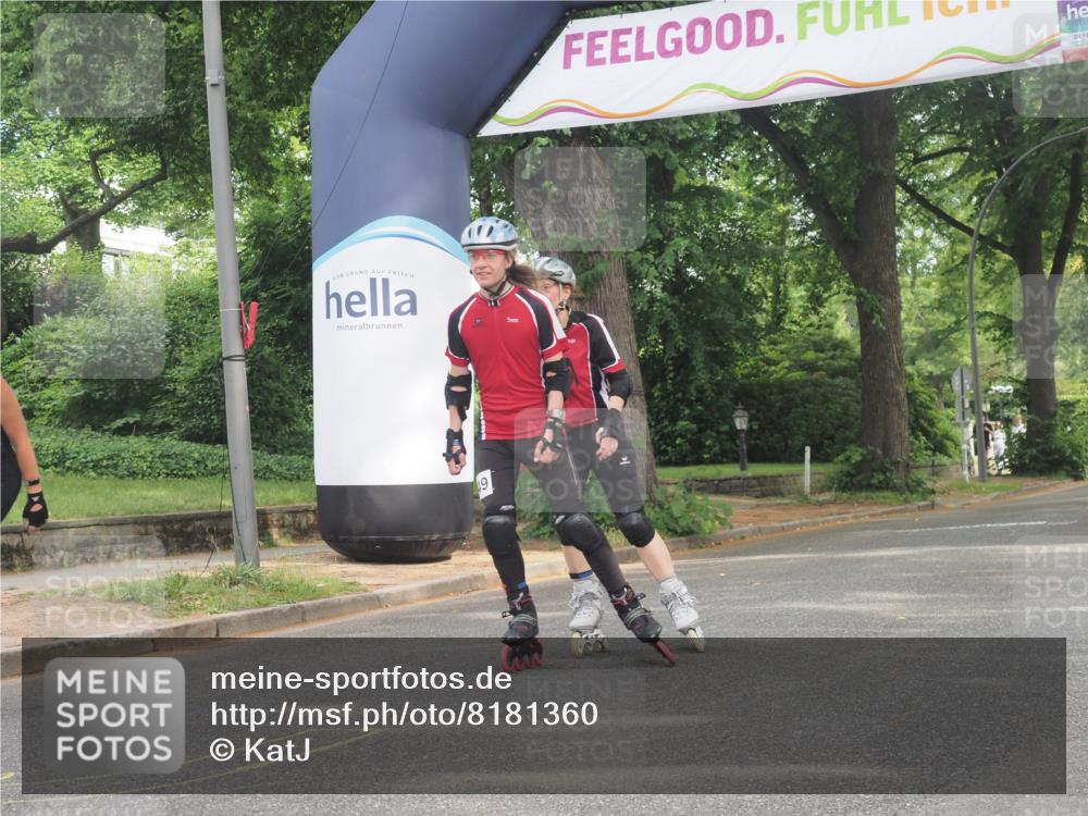 29.06.2025 - hella hamburg halbmarathon KatJ http://msf.ph/oto/8181360 29.06.2025 09:23:00 Zwischen KM18-KM19  meine-sportfotos.de