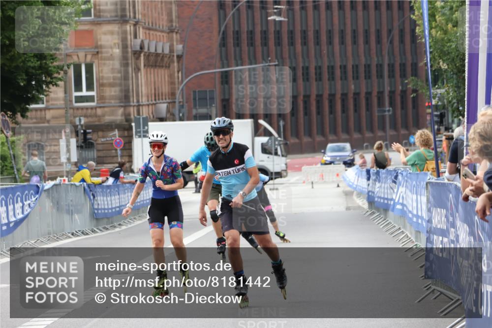 29.06.2025 - hella hamburg halbmarathon Strokosch-Dieckow http://msf.ph/oto/8181442 29.06.2025 09:22:45 Ziel 20105, 20439, 20499, 20500 meine-sportfotos.de