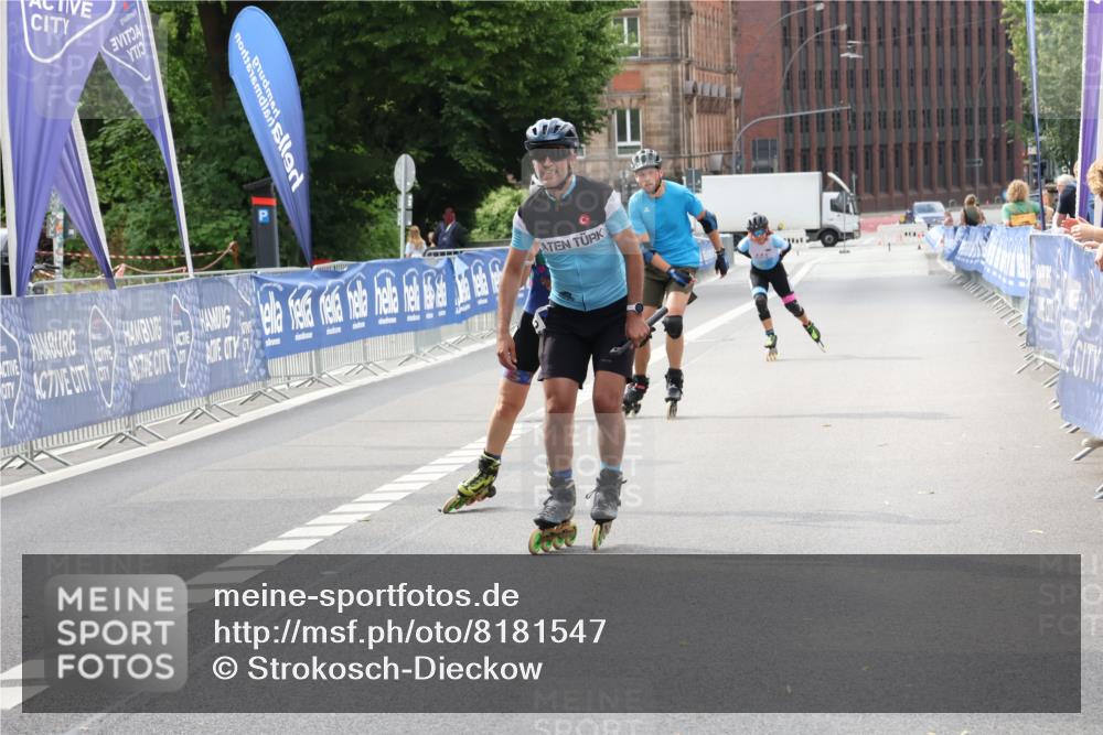 29.06.2025 - hella hamburg halbmarathon Strokosch-Dieckow http://msf.ph/oto/8181547 29.06.2025 09:22:48 Ziel 20105, 20439, 20499, 20500 meine-sportfotos.de