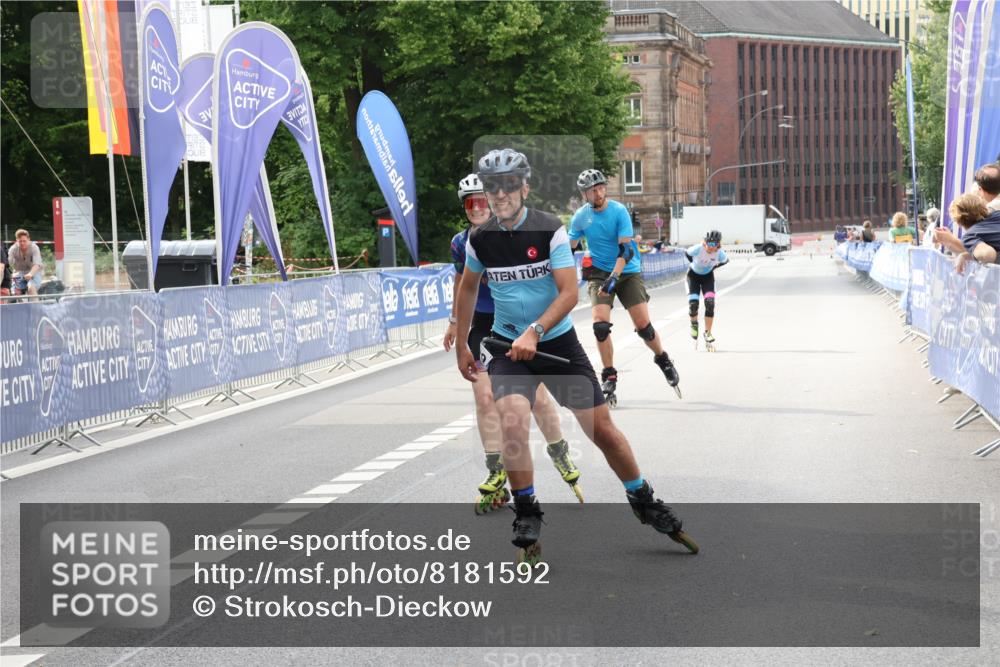 29.06.2025 - hella hamburg halbmarathon Strokosch-Dieckow http://msf.ph/oto/8181592 29.06.2025 09:22:49 Ziel 20105, 20439, 20499, 20500 meine-sportfotos.de