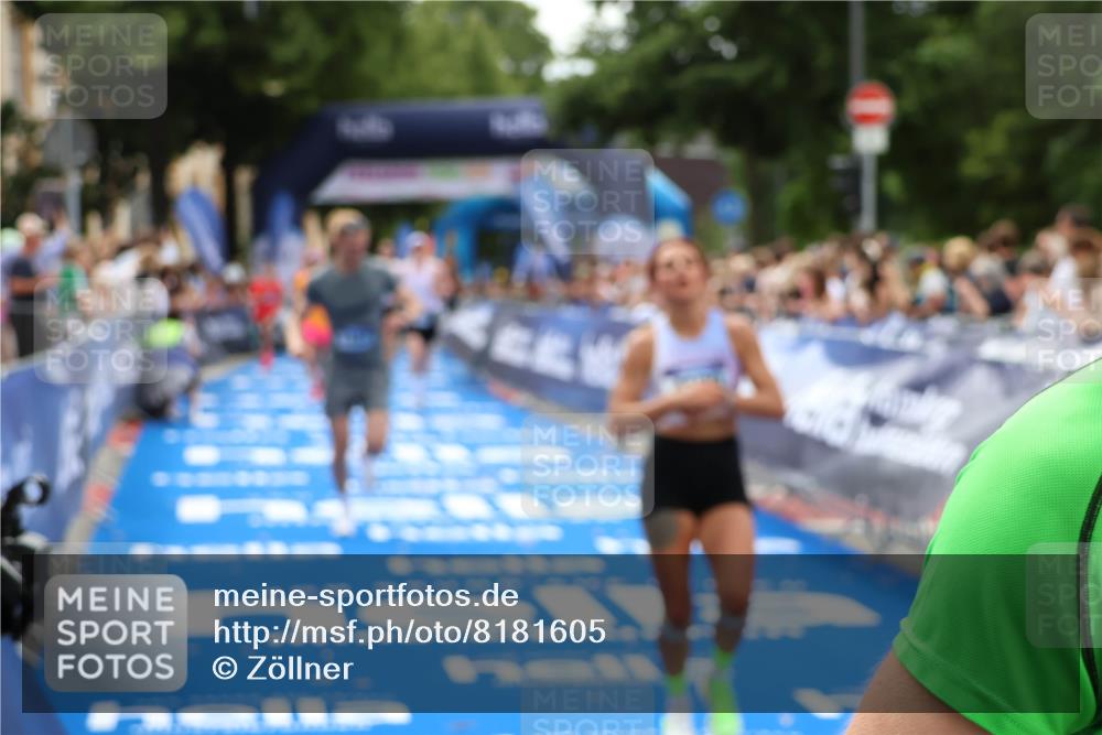 29.06.2025 - hella hamburg halbmarathon Zöllner http://msf.ph/oto/8181605 29.06.2025 10:32:06 Ziel 1407, 1686, 4129, 11150, 11199, 11370, 16505 meine-sportfotos.de