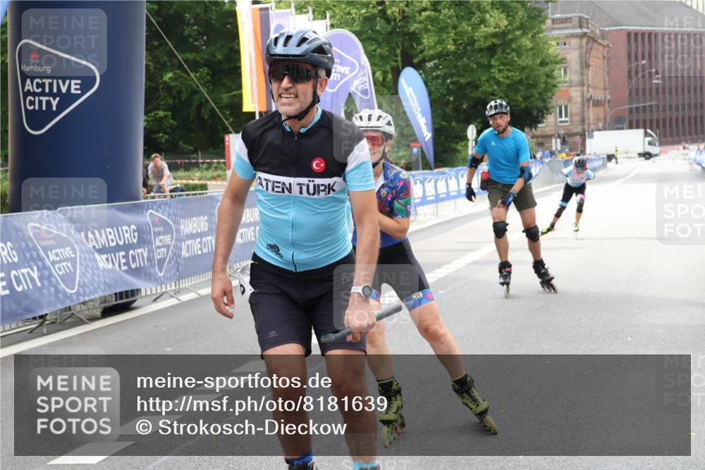 29.06.2025 - hella hamburg halbmarathon Strokosch-Dieckow http://msf.ph/oto/8181639 29.06.2025 09:22:50 Ziel 20105, 20439, 20499, 20500 meine-sportfotos.de