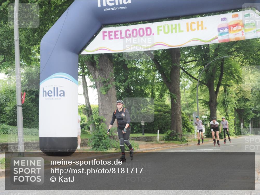 29.06.2025 - hella hamburg halbmarathon KatJ http://msf.ph/oto/8181717 29.06.2025 09:23:34 Zwischen KM18-KM19  meine-sportfotos.de